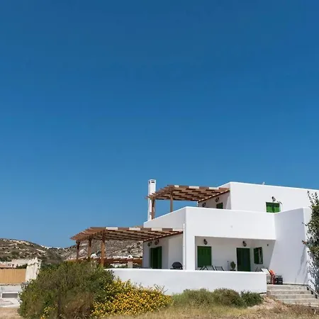 Namaste Hotel Adamantas (Milos)